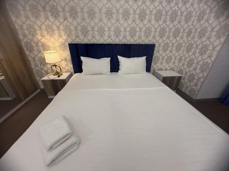 Velvet Hotel image