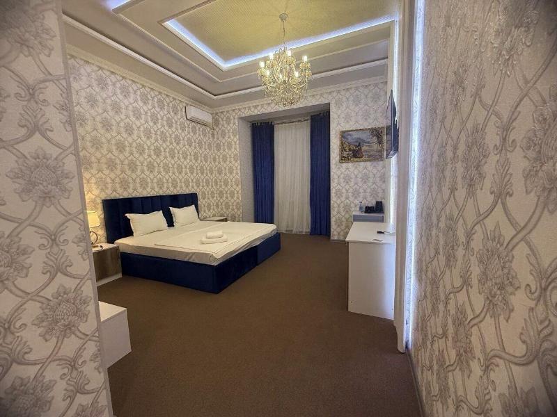 Velvet Hotel image