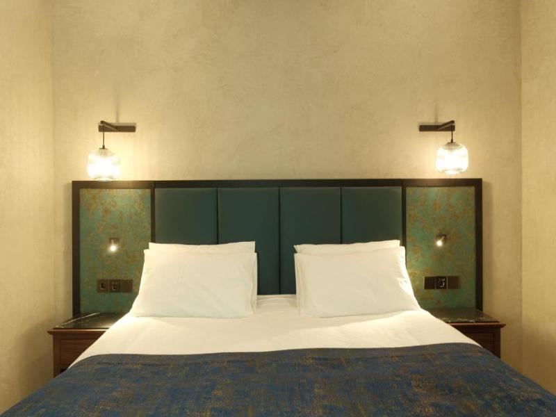 Hotel Indigo Batumi Old Town by IHG image