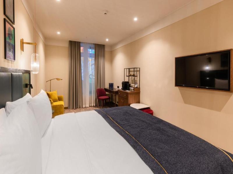 Hotel Indigo Batumi Old Town by IHG image