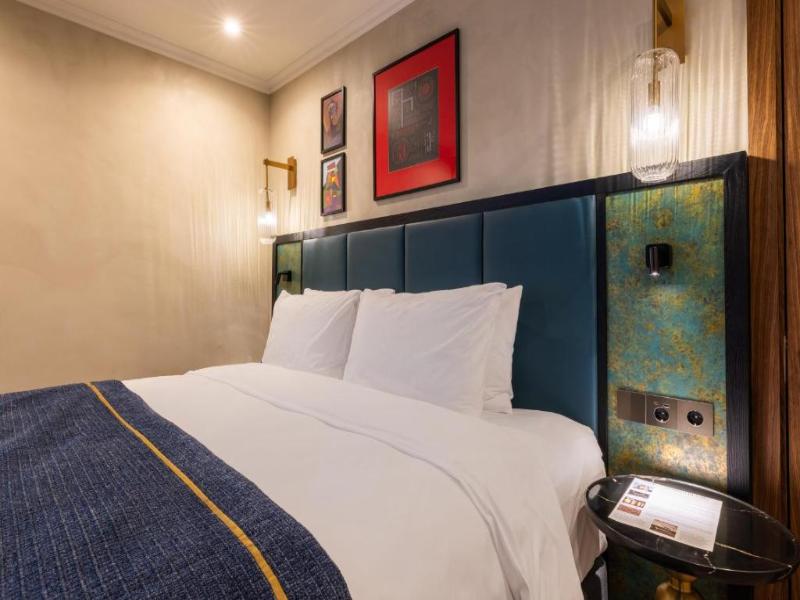 Hotel Indigo Batumi Old Town by IHG image