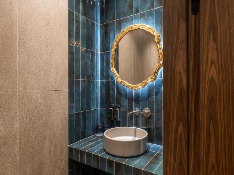 Hotel Indigo Batumi Old Town by IHG image