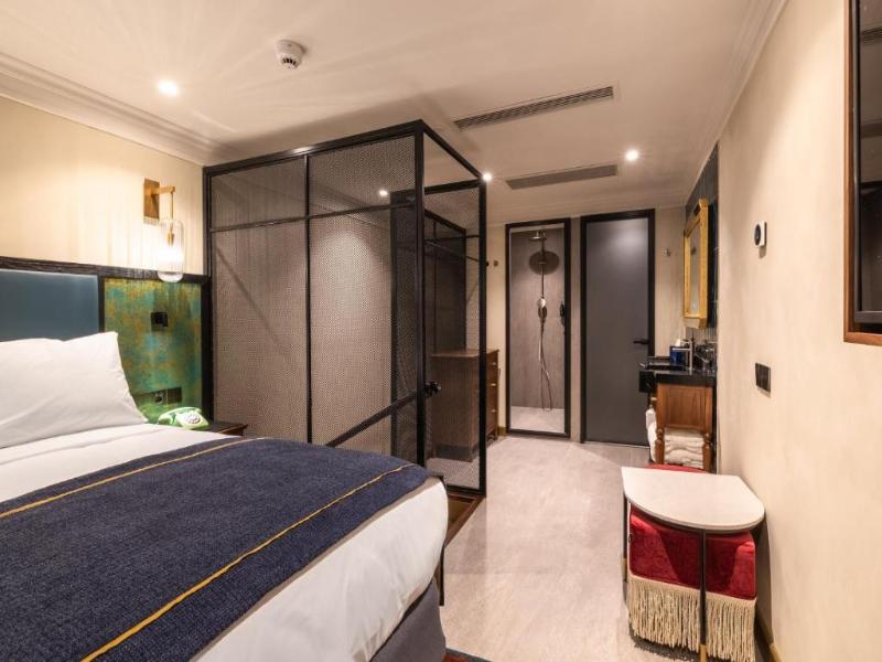 Hotel Indigo Batumi Old Town by IHG image