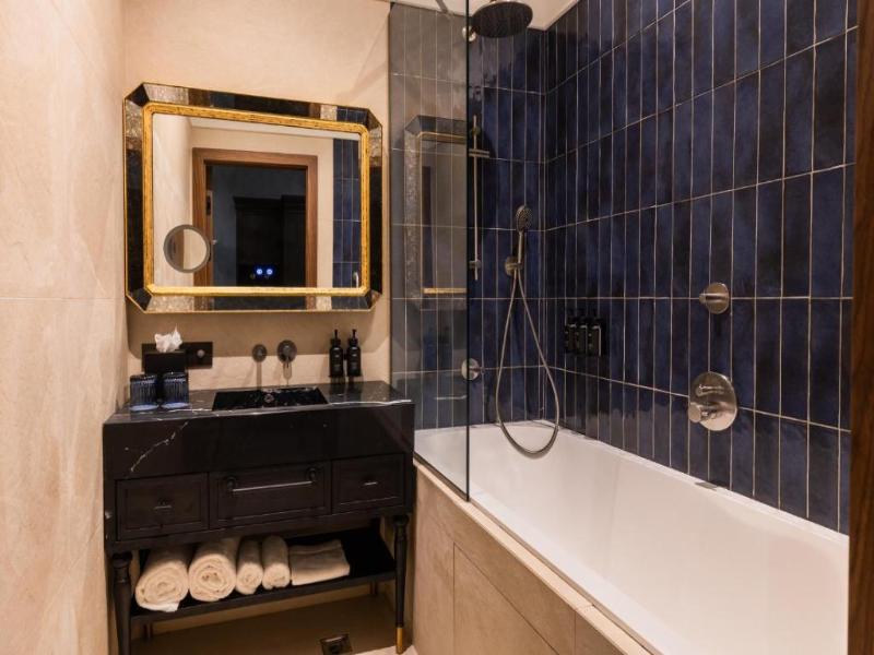Hotel Indigo Batumi Old Town by IHG image