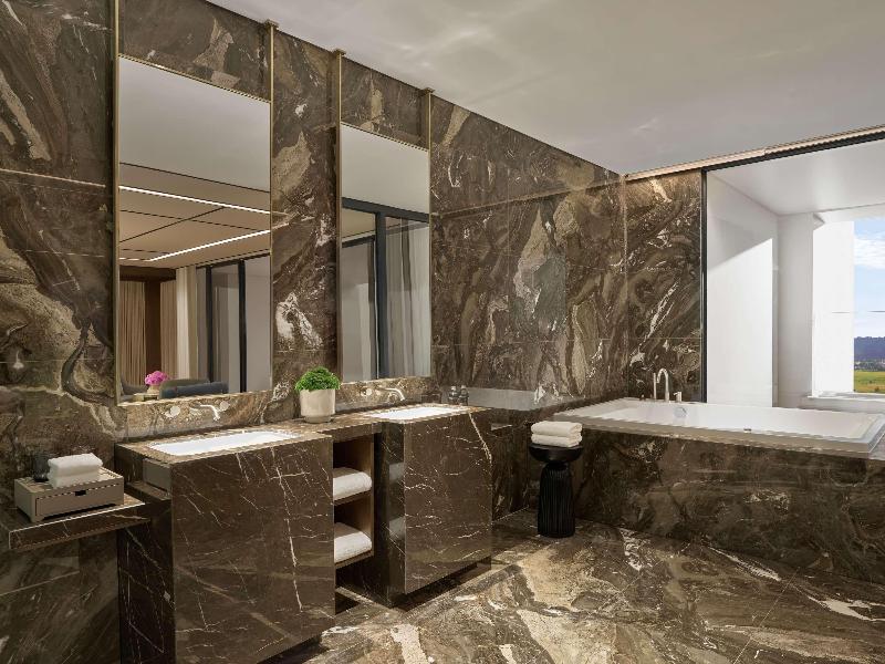 Pullman Ninh Binh image