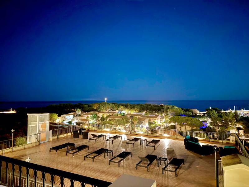 Hotel Panoramic image