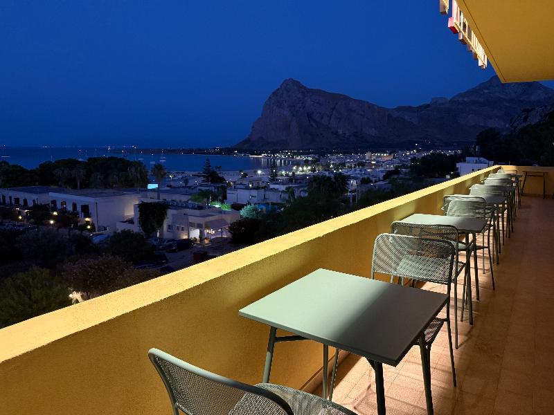 Hotel Panoramic image