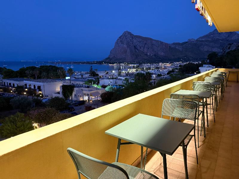 Hotel Panoramic image
