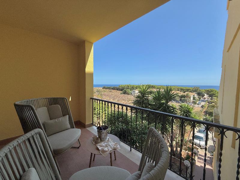 Hotel Panoramic image