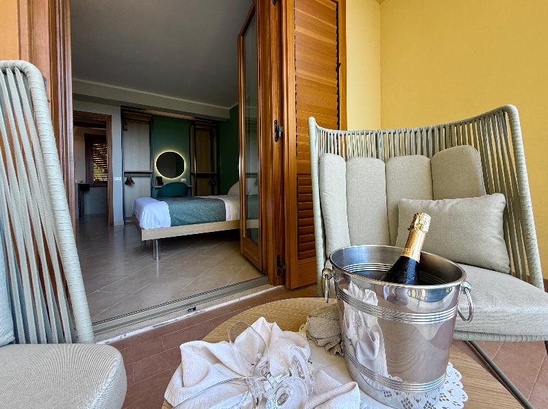 Hotel Panoramic image