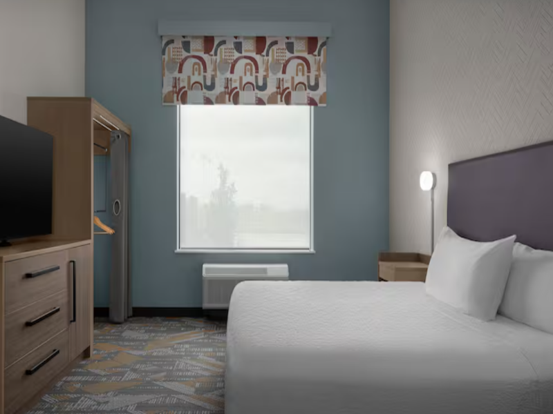 Home2 Suites by Hilton Taylor image