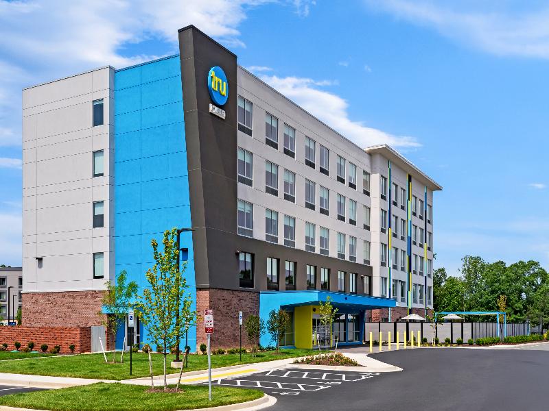 Tru by Hilton Richmond Northwest