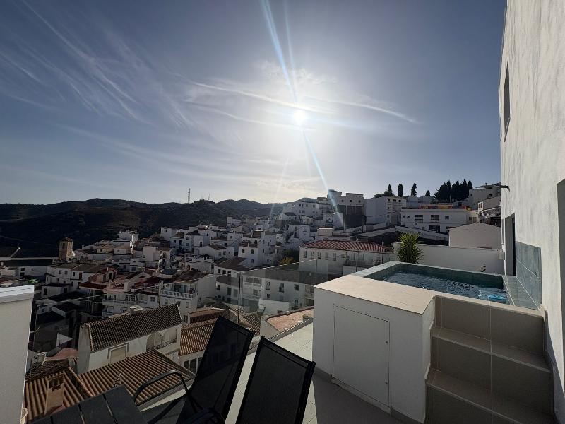 La Lipa Suites image