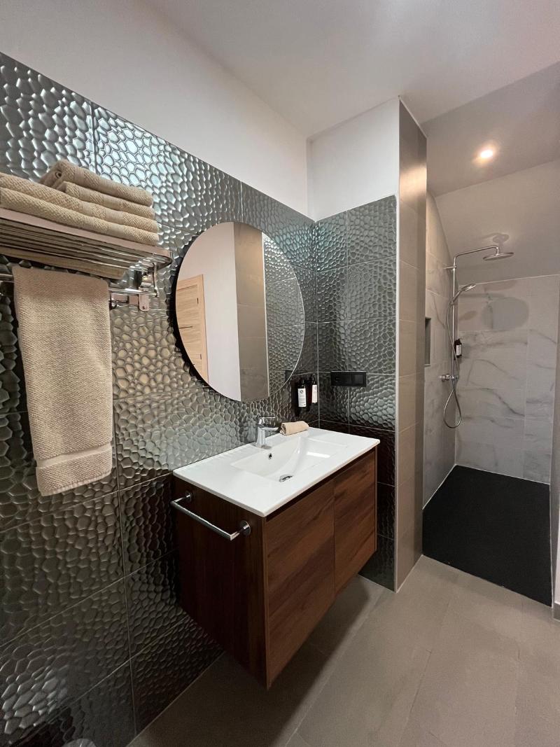 La Lipa Suites image