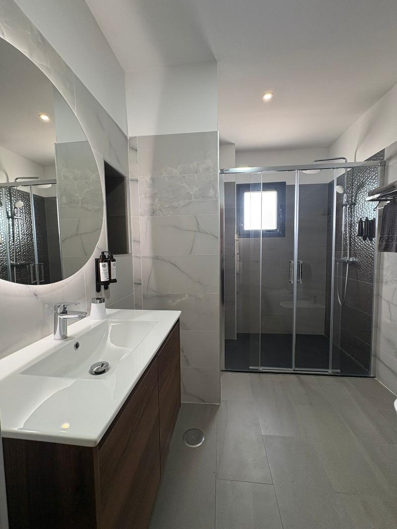 La Lipa Suites image