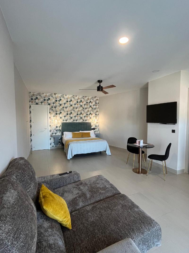 La Lipa Suites image