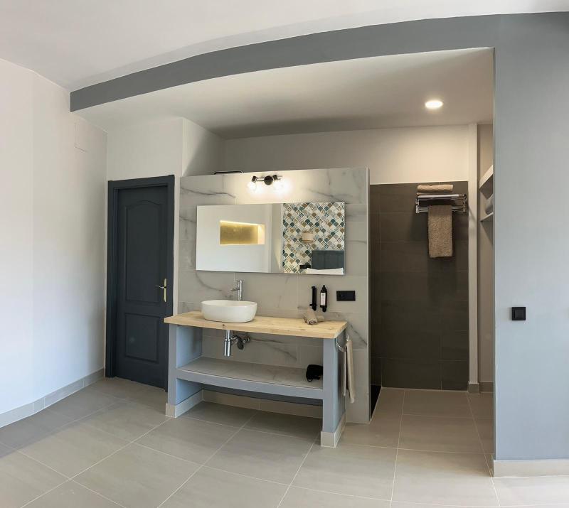 La Lipa Suites image