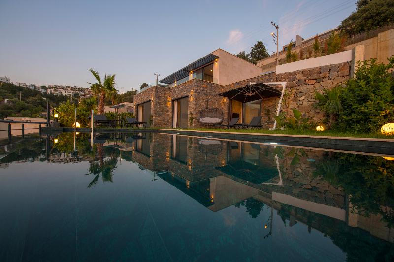 Zahbe Villalari Yalikavak