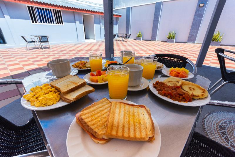 Suite 94 Hotel Baq image