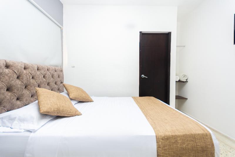 Suite 94 Hotel Baq image
