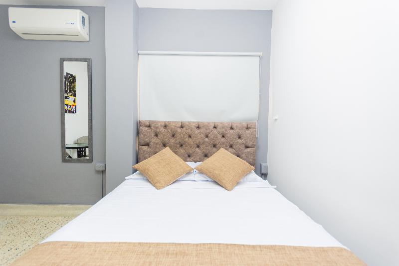 Suite 94 Hotel Baq image