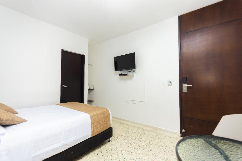 Suite 94 Hotel Baq image