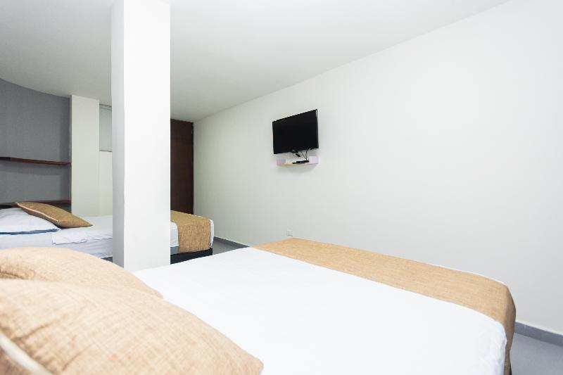 Suite 94 Hotel Baq image