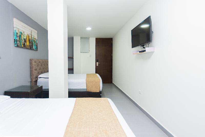 Suite 94 Hotel Baq image