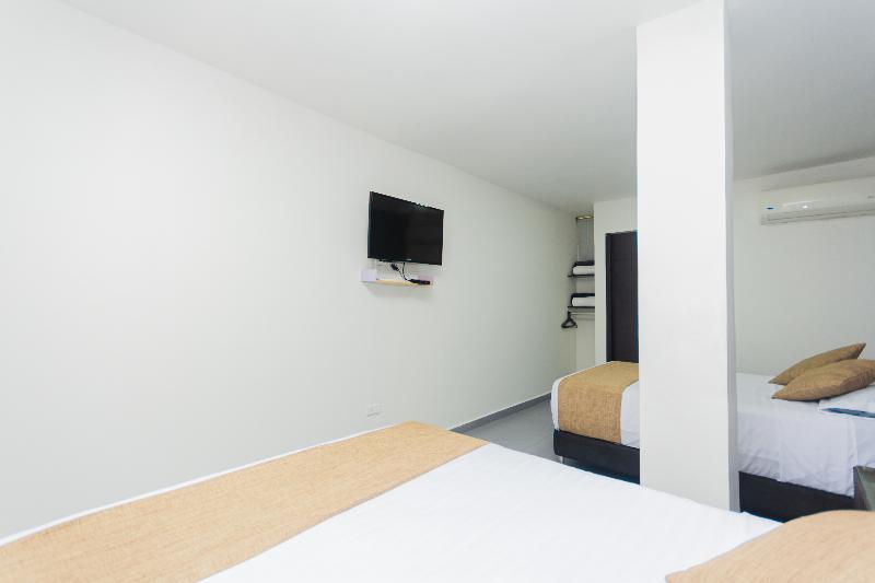 Suite 94 Hotel Baq image