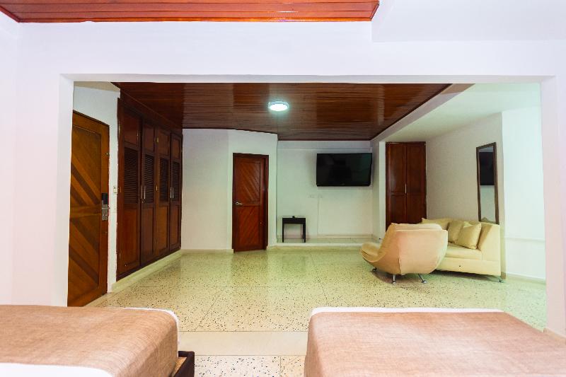 Suite 94 Hotel Baq image