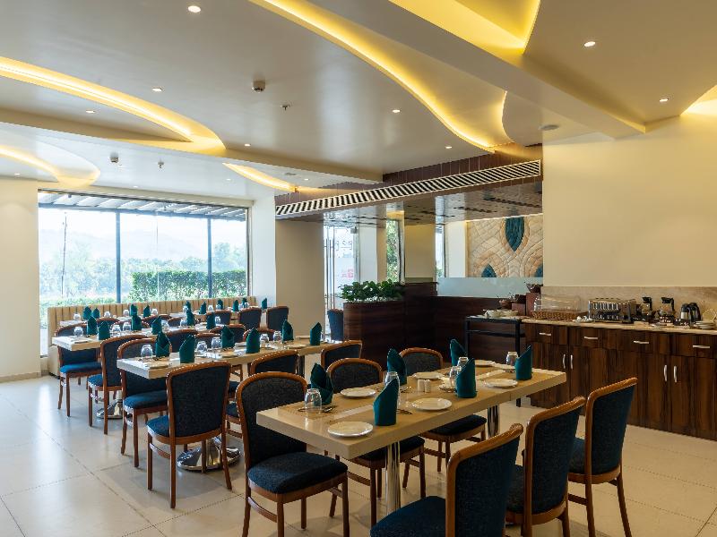 Mastiff Grand The Sia Palace Suites by OTHPL image