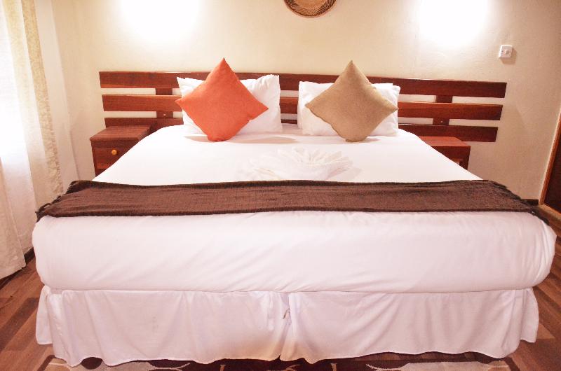 Chobe Sunset Chalets image