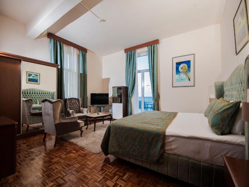 Dome Hotel image