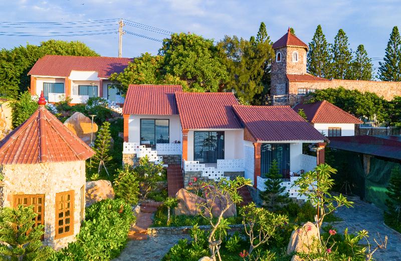 Adora Bay Ke Ga Beach Resort