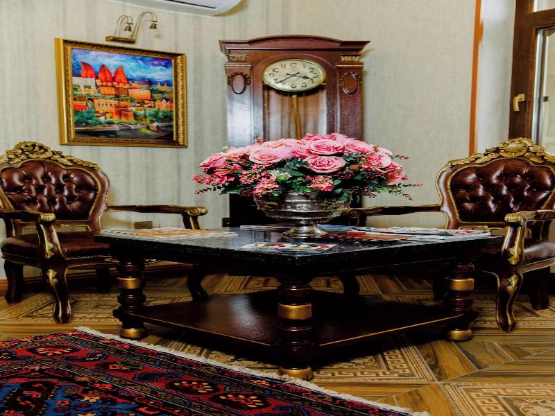 Royal Antique Boutique Hotel image