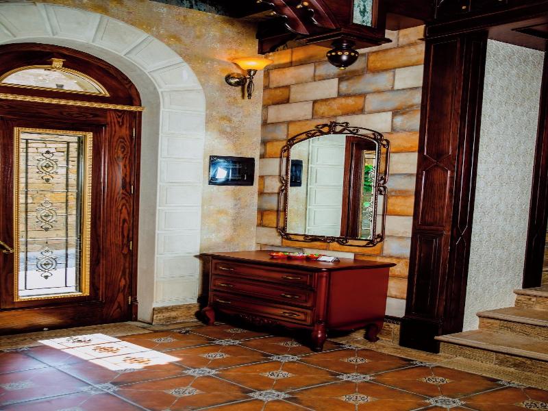 Royal Antique Boutique Hotel image