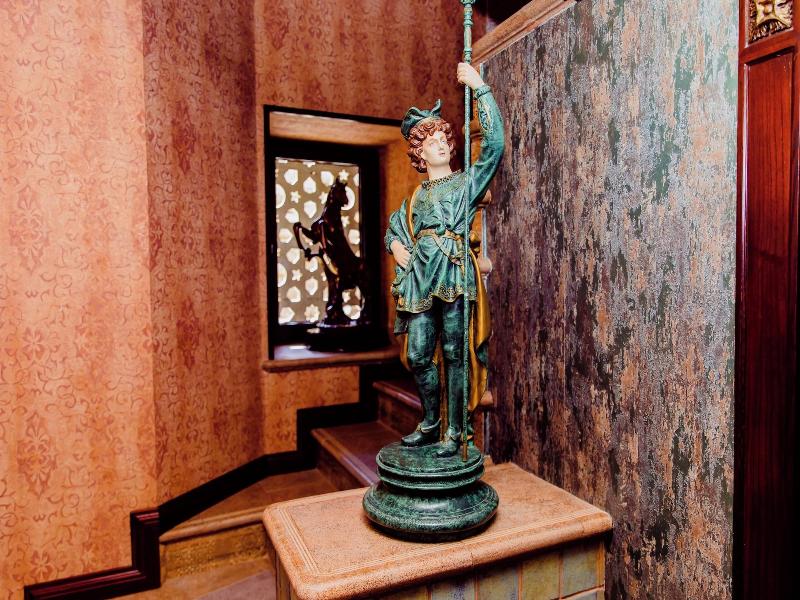 Royal Antique Boutique Hotel image