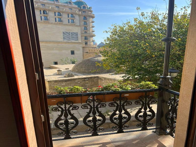 Royal Antique Boutique Hotel image