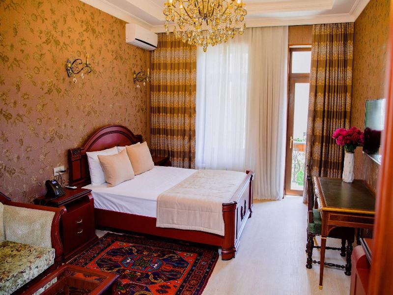 Royal Antique Boutique Hotel image