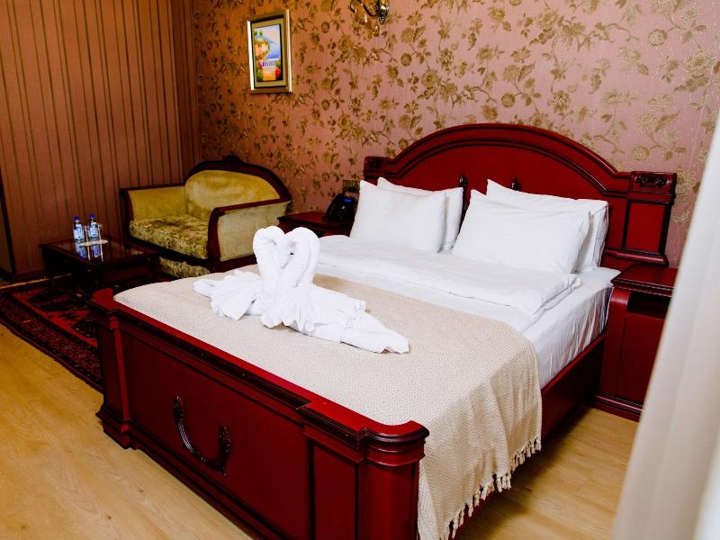 Royal Antique Boutique Hotel image