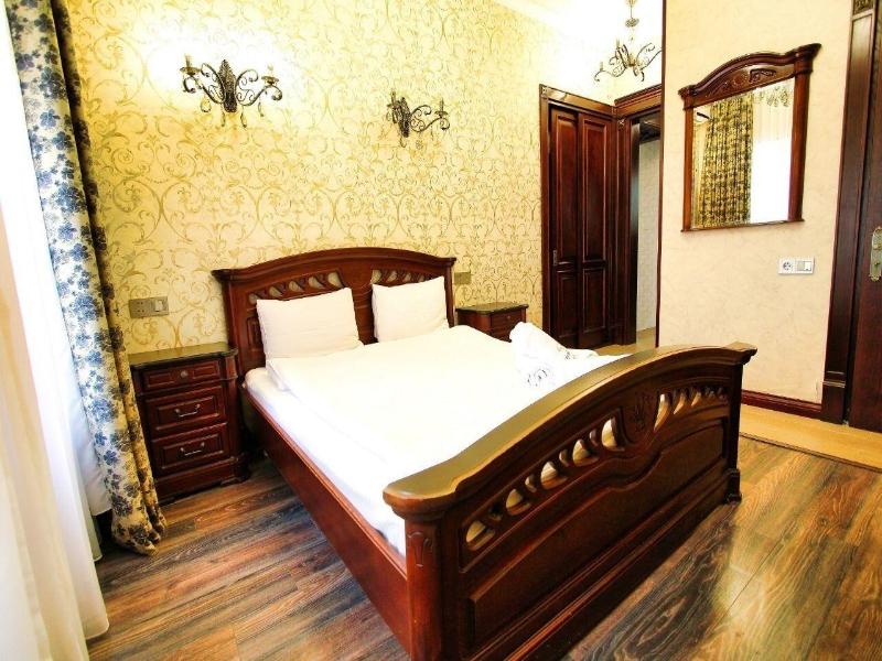Royal Antique Boutique Hotel image