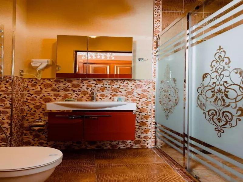 Royal Antique Boutique Hotel image