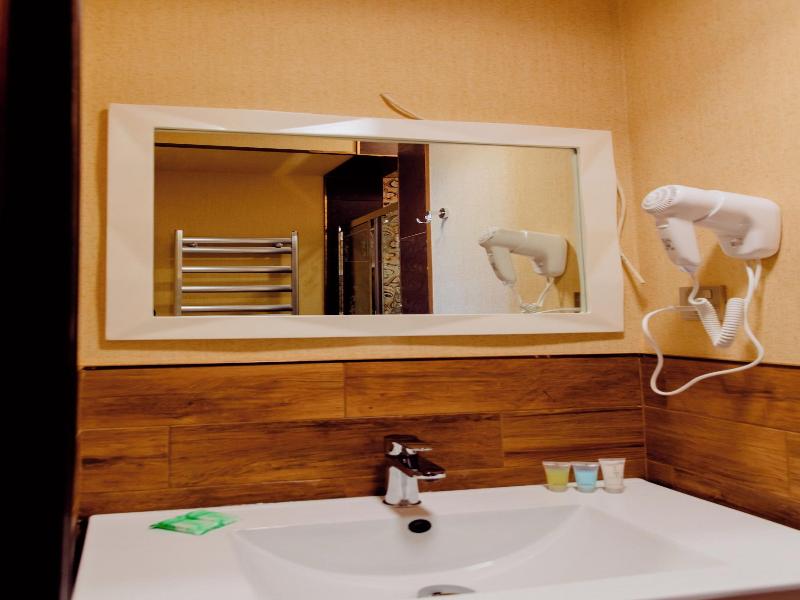 Royal Antique Boutique Hotel image