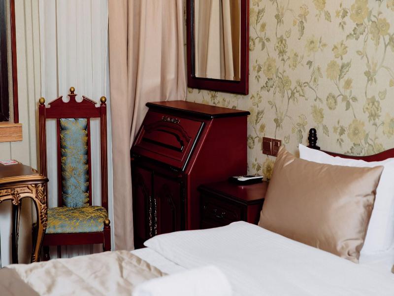 Royal Antique Boutique Hotel image