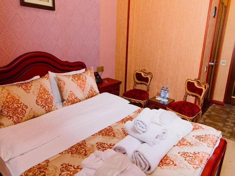 Royal Antique Boutique Hotel image