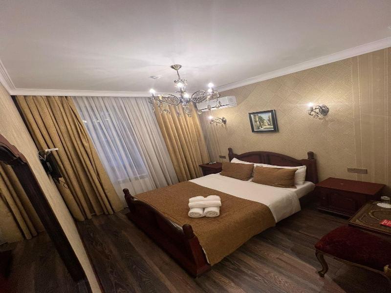 Royal Antique Boutique Hotel image