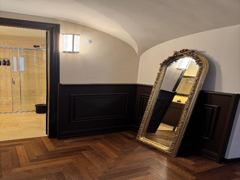 Gambirasi Palace Luxury Suites image