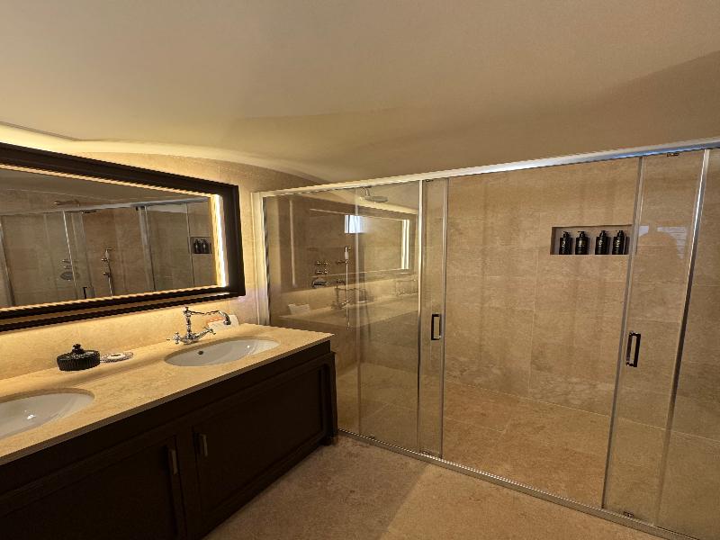 Gambirasi Palace Luxury Suites image