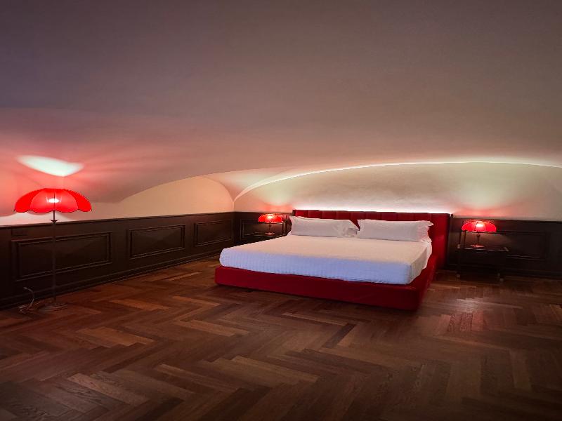 Gambirasi Palace Luxury Suites image