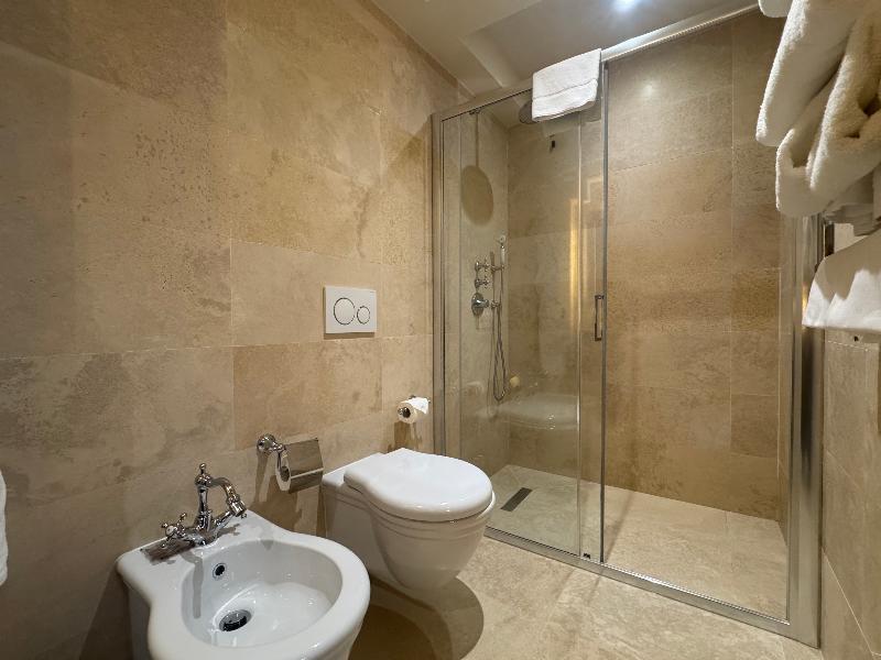 Palazzo Gambirasi Aparthotel image